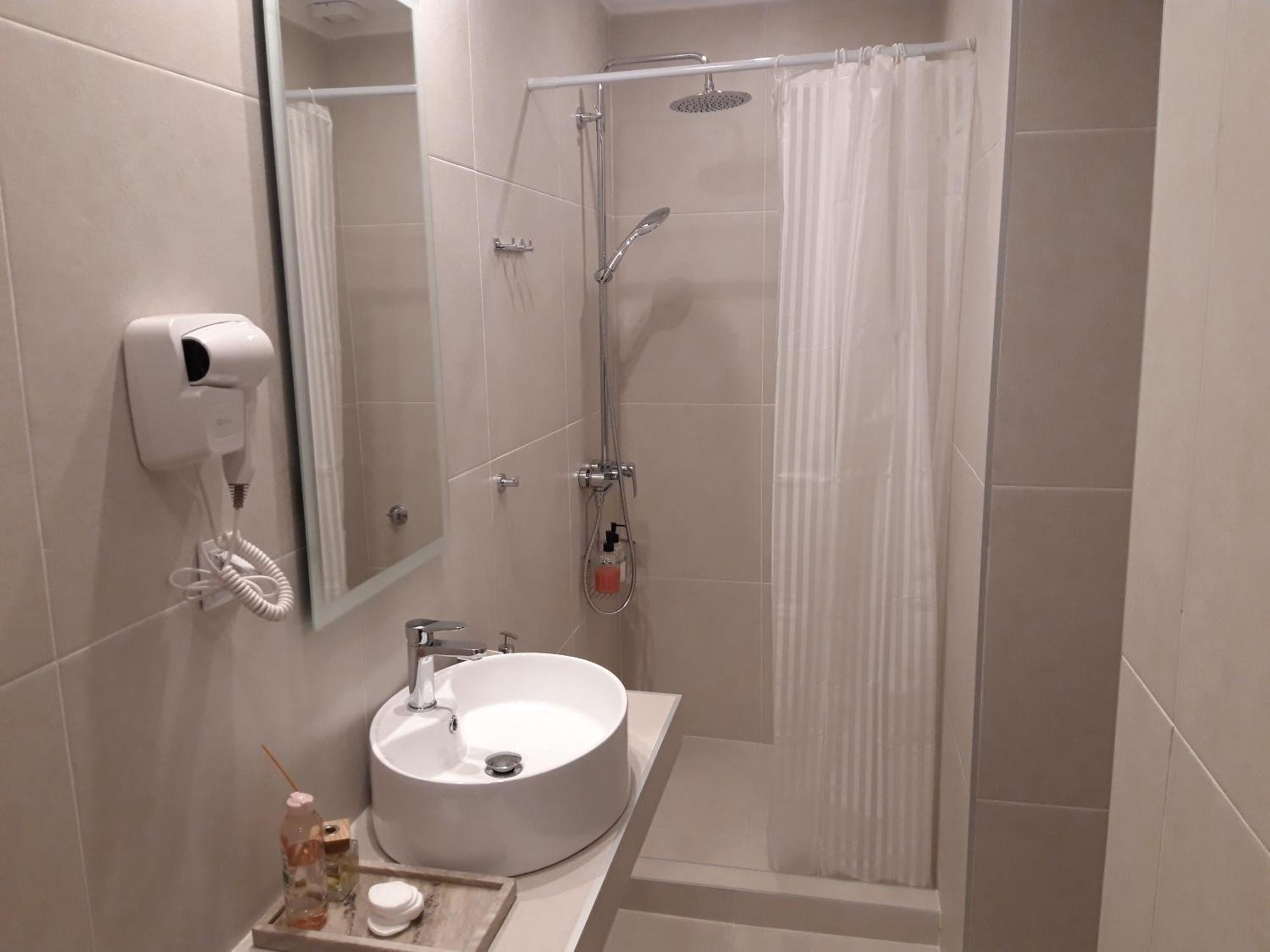 Kastoria Book House With Yard Apartment ภายนอก รูปภาพ
